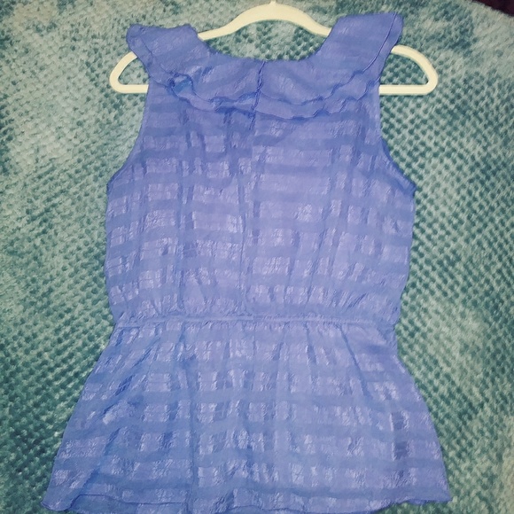 Purple ruffle top - Picture 3 of 3
